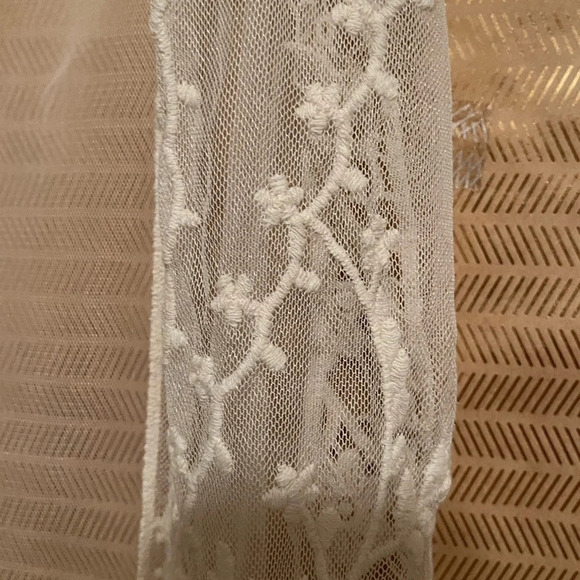 KNITWORKS~VINTAGE~LACE TOPPER~GORGEOUS - Picture 2 of 8